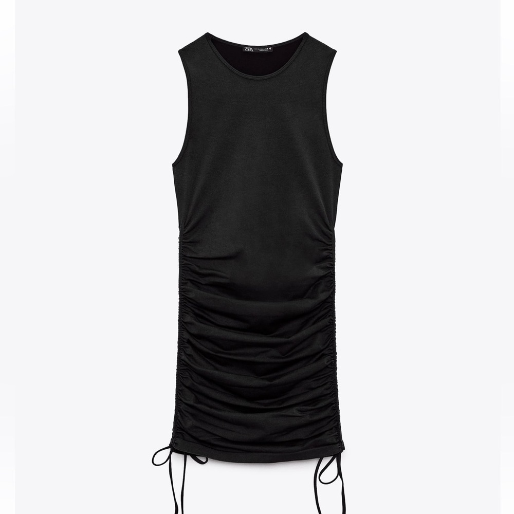 ZARA SEAMLESS DRESS!